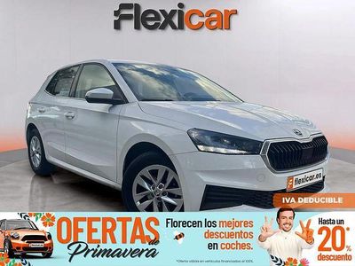 Usado Skoda Fabia Active 95 CV (69 kW) 2022 Blanco Utilitario