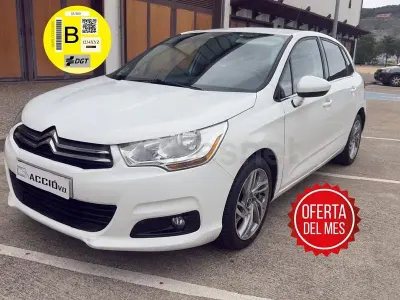 Usado Citroën C4 92 CV (67 kW) 2012 Blanco Berlina