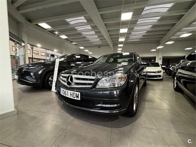 Usado Mercedes C220 Avantgarde 170 CV (125 kW) 2011 Negro Berlina