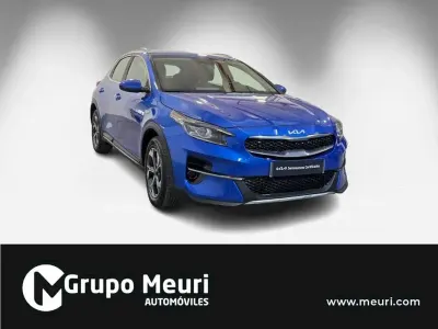 Usado Kia XCeed 120 CV (88 kW) 2022 Azul SUV