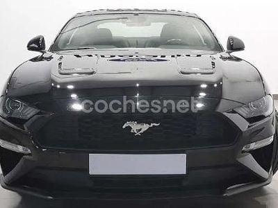 Negro Usado 2018 Ford Mustang Fastback Coupe | 33.000 € (Precio justo)