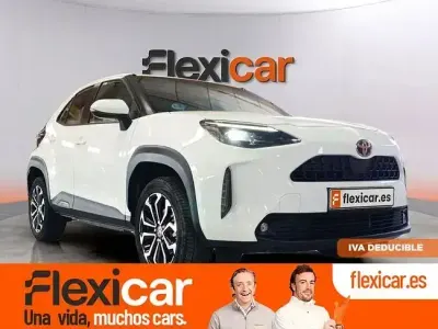 Usado Toyota Yaris Active 116 CV (85 kW) 2023 Blanco Utilitario