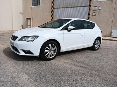 Usado Seat Leon Style 105 CV (77 kW) 2013 Blanco