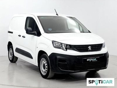 Blanco Usado 2021 Peugeot Partner Monovolumen | 14.500 € (Precio justo)