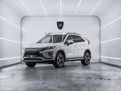 Usado Mitsubishi Eclipse Cross Motion 163 CV (119 kW) 2019 Blanco SUV