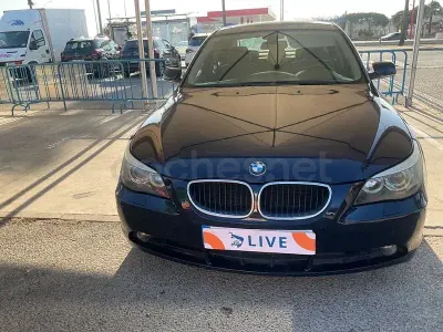 Usado BMW 530 Comfort Edition 193 CV (141 kW) 2004 Azul Berlina