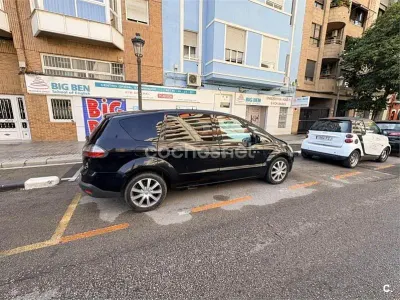 Usado Ford S-MAX Trend 140 CV (102 kW) 2007 Negro Monovolumen