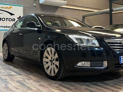 Negro Usado 2009 Opel Insignia Cosmo Berlina | 7999 € (Precio justo)