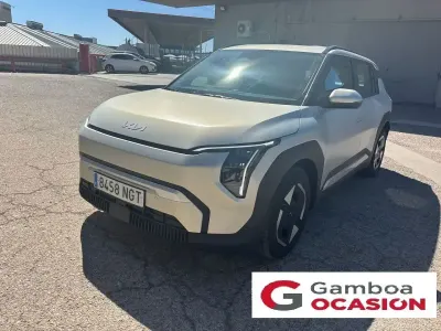 Begagnad Kia EV3