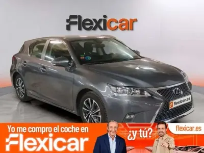 Usado Lexus CT200h 136 CV (100 kW) 2018 Gris Berlina
