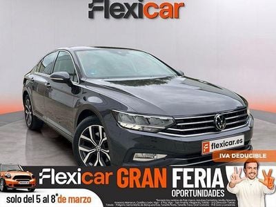 Usado VW Passat Executive 150 CV (110 kW) 2021 Gris Berlina