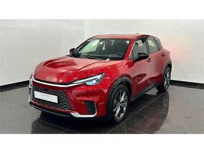 Usado Lexus LBX 136 CV (100 kW) 2024 Rojo SUV