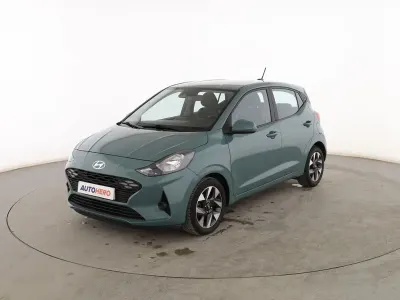 Usado Hyundai i10 67 CV (49 kW) 2023 Verde Utilitario