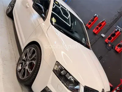 Usado Skoda Octavia RS 184 CV (135 kW) 2014 Blanco Familiar