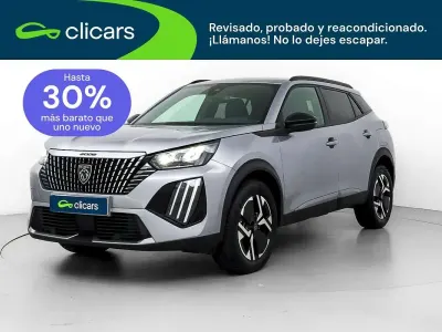 Usado Peugeot 2008 Allure 136 CV (100 kW) 2025 Plateado SUV
