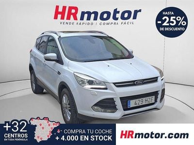 Usado Ford Kuga Titanium 140 CV (102 kW) 2014 Blanco SUV