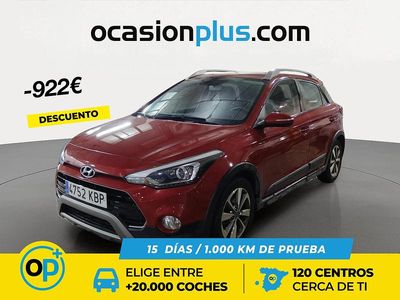 Usado Hyundai i20 90 CV (66 kW) 2017 Rojo