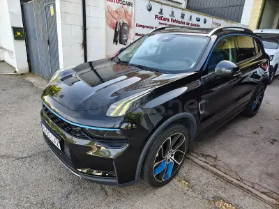 Usado Lynk & Co 01 261 CV (191 kW) 2022 Negro SUV