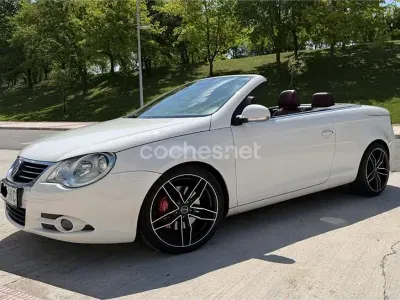 Usado VW Eos 140 CV (102 kW) 2007 Blanco Descapotable
