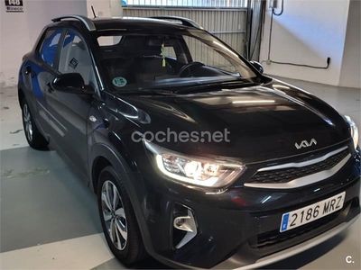 Usado Kia Stonic 84 CV (61 kW) 2024 Negro SUV