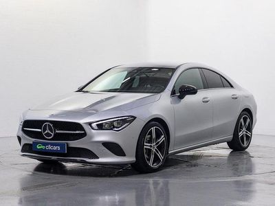 Usado 2023 Mercedes CLA180 Berlina | 30.490 €