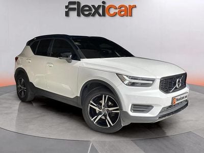 Usado Volvo XC40 R-Design 151 CV (111 kW) 2019 Blanco SUV