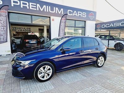 Usado VW Golf VIII Life 115 CV (84 kW) 2021 Azul Berlina