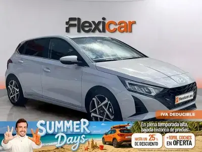 Usado Hyundai i20 100 CV (73 kW) 2024 Blanco Utilitario