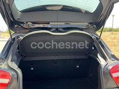 Negro Usado 2014 Mercedes A180 AMG line Berlina | 14.000 € (Precio justo)
