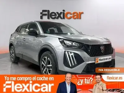 Usado Peugeot 2008 Active 100 CV (73 kW) 2023 Gris SUV