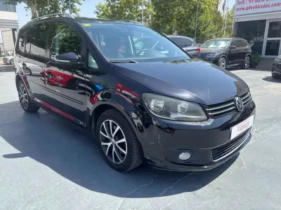 Usado VW Touran Edition 105 CV (77 kW) 2013 Negro Monovolumen