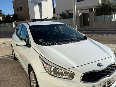 Usado Kia Ceed GT 128 CV (94 kW) 2014 Blanco Berlina