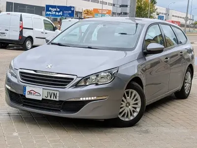 Usado Peugeot 308 SW Business-Line 100 CV (73 kW) 2016 Gris Familiar