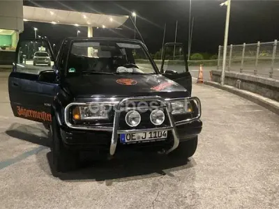 Usado Suzuki Vitara 95 CV (69 kW) 1995 Negro SUV