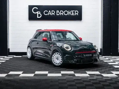 Usado Mini John Cooper Works 231 CV (169 kW) 2018 Verde Utilitario
