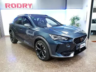 Usado Cupra Formentor 150 CV (110 kW) 2022 Gris / plata SUV