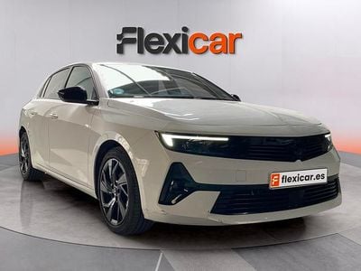 Usado Opel Astra Edition 110 CV (80 kW) 2023 Blanco Berlina