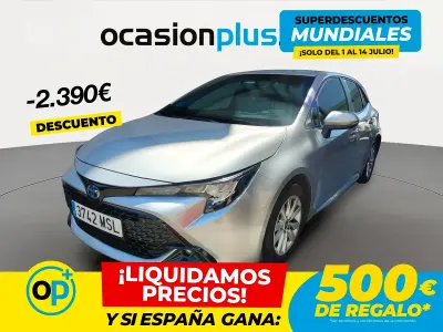 Usado Toyota Corolla Active 140 CV (102 kW) 2024 Gris Berlina