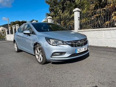 Usado Opel Astra Excellence 110 CV (80 kW) 2016 Azul Berlina