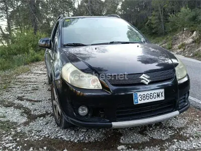 Usado Suzuki SX4 GLX 120 CV (88 kW) 2009 Negro SUV
