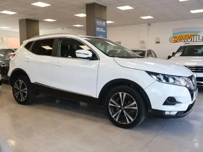 Usado Nissan Qashqai Acenta 150 CV (110 kW) 2020 Blanco SUV
