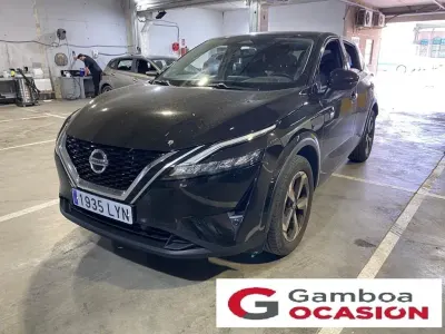 Usado Nissan Qashqai N-Connecta 158 CV (116 kW) 2022 Negro SUV