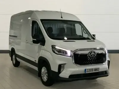 Usado Maxus eDeliver 9 150 kW (204 CV) 2024 Blanco Van