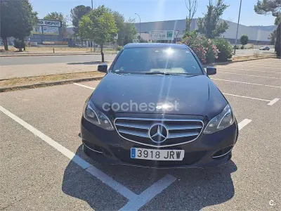Usado Mercedes E220 170 CV (125 kW) 2013 Negro Berlina