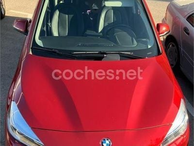 Usado BMW 218 Luxury Line 150 CV (110 kW) 2015 Granate Familiar