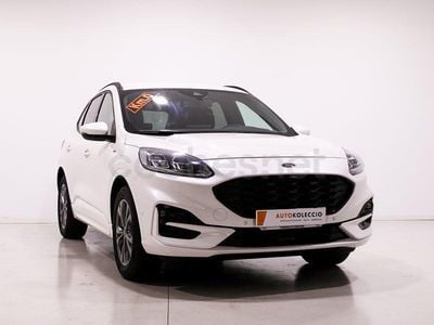 Usado Ford Kuga ST-Line X 180 CV (132 kW) 2024 Blanco SUV