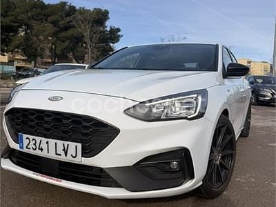 Blanco Usado 2021 Ford Focus ST-Line X Berlina | 14.999 € (Buen precio)