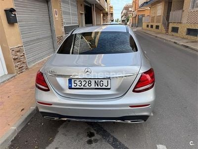 Usado Mercedes E350 258 CV (189 kW) 2016 Gris / plata Berlina