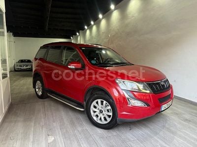 Rojo Usado 2018 Mahindra XUV500 SUV | 9450 €