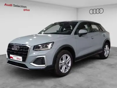 Usado Audi Q2 Advanced Plus 116 CV (85 kW) 2026 Gris SUV